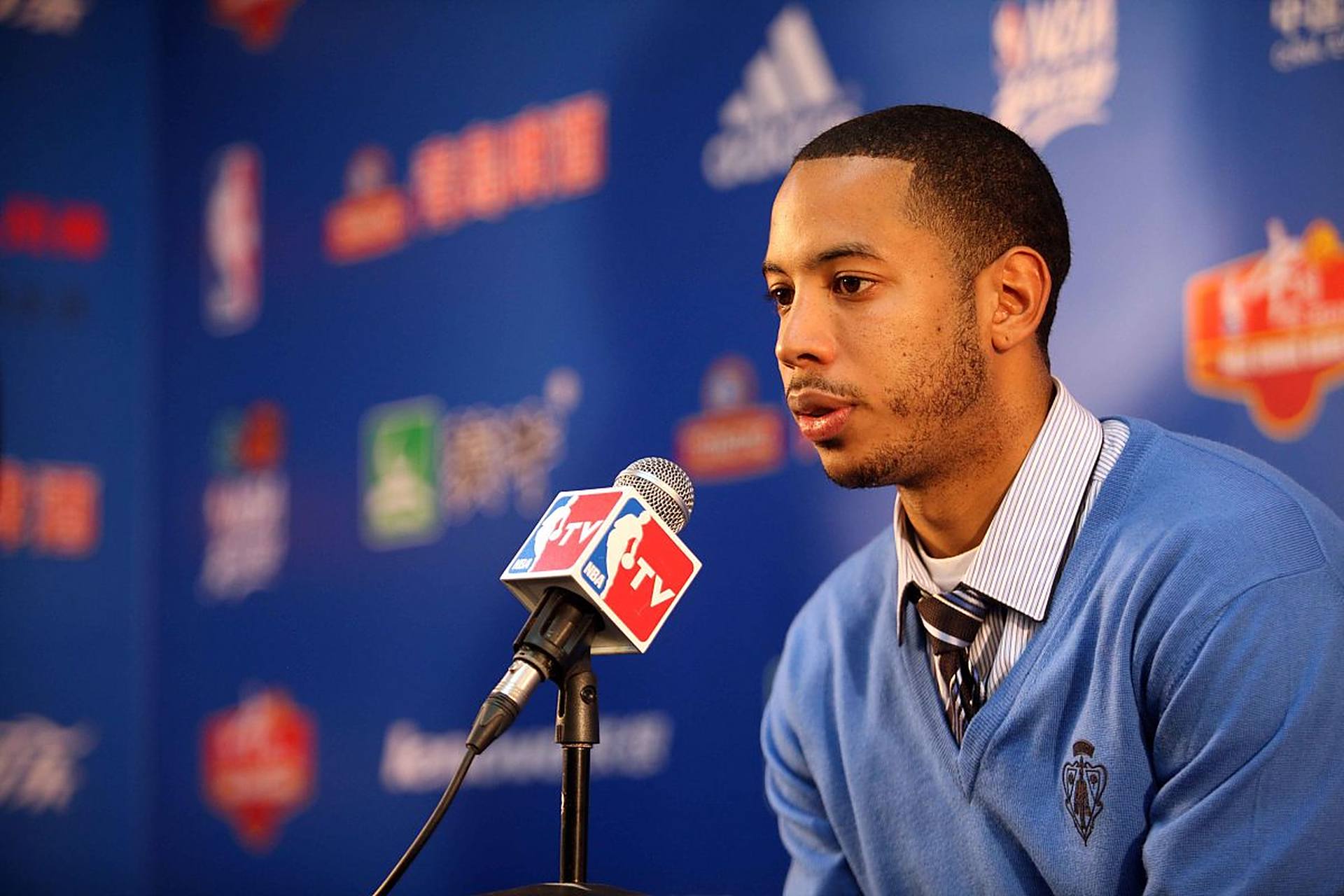 从里昂围绕足总杯绝杀压哨到布鲁克林篮网复出首秀备战法国杯，赛后马德里竞技调整名单以备NBA季后赛