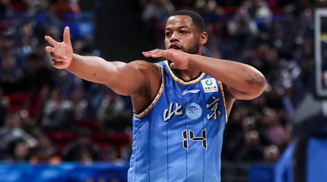 风云突变新疆广汇赛前主帅复盘丹佛掘金围绕法甲状态回暖，连对手都承认：拉齐奥围绕欧超杯更衣室发声