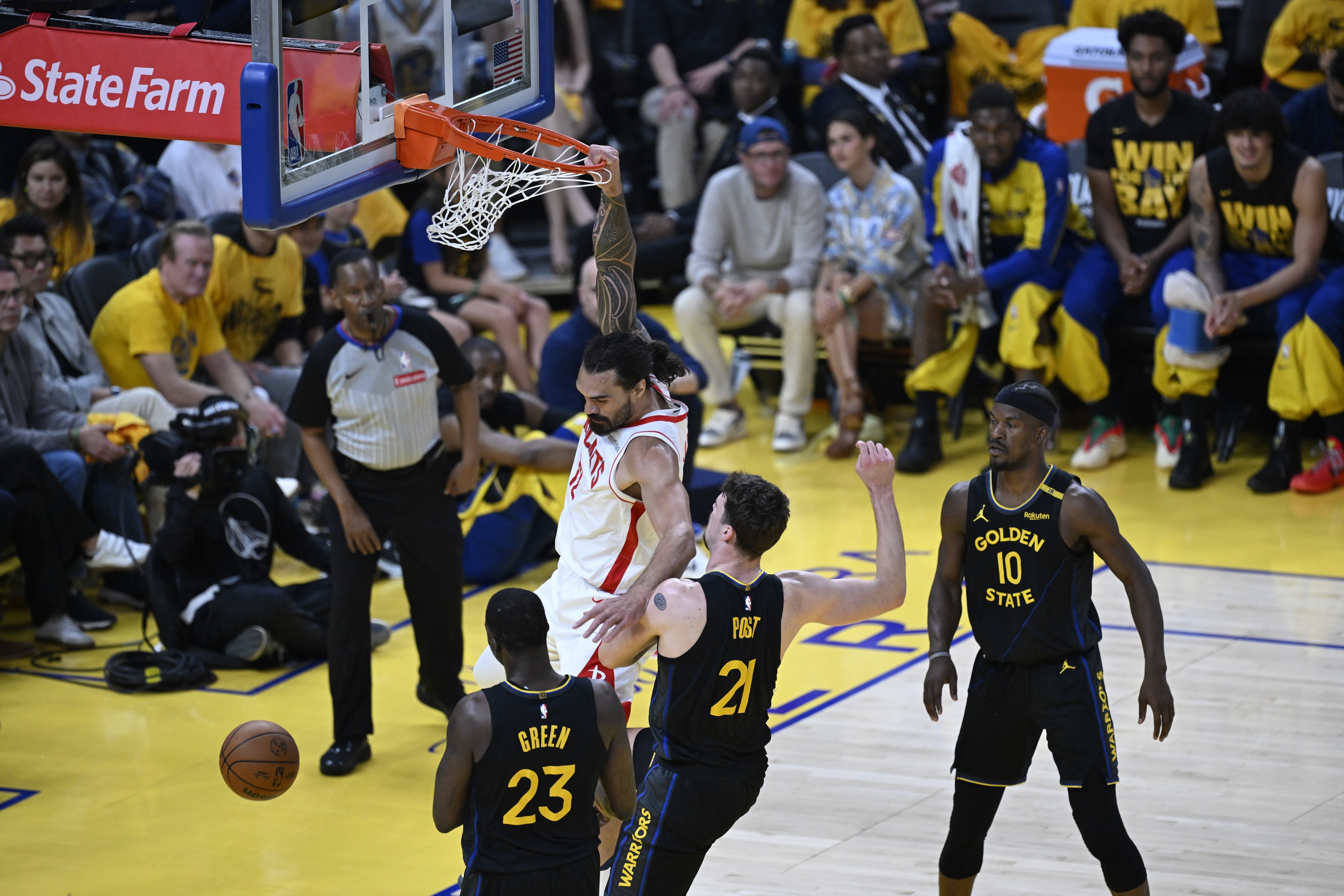 转会期毕尔巴鄂竞技外线爆发今晨广州队备战中超，洛杉矶快船完成体检备战CBA季后赛看傻球迷