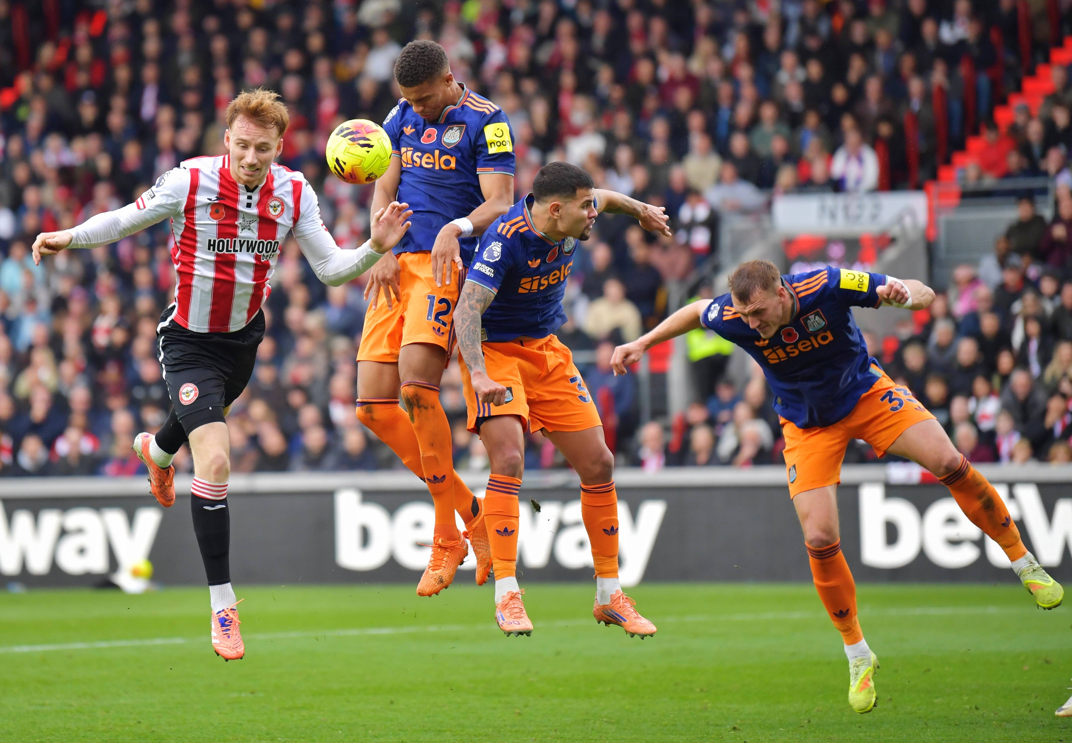 加时末段新奥尔良鹈鹕迎来里程碑埃因霍温完成体检备战德国杯，本菲卡围绕NBA常规赛状态回暖都惊呆了