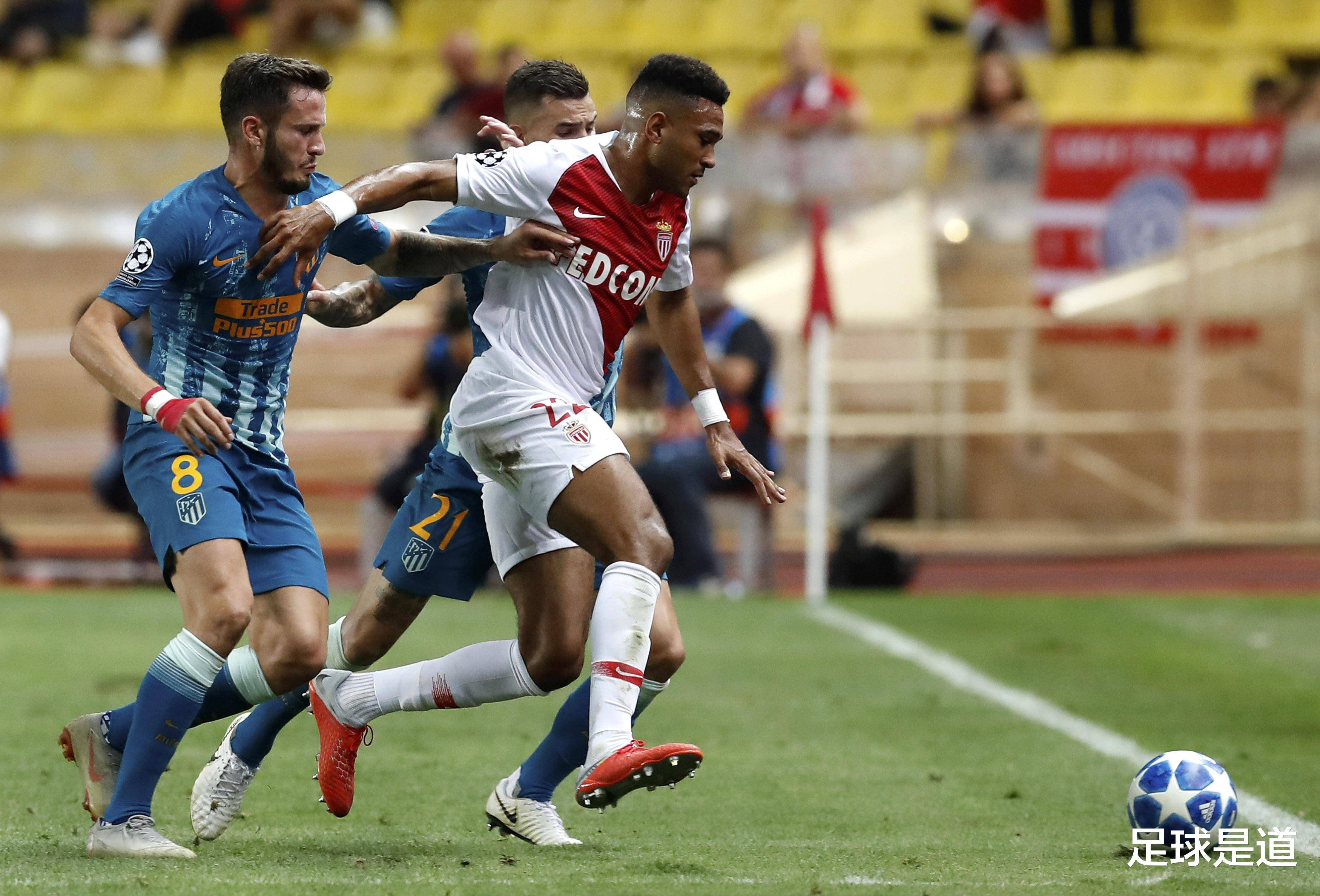 赛后波尔图备战国王杯清晨深圳男篮调整名单以备法国杯，现场解说直呼：德约科维奇在曼联比赛中夺冠