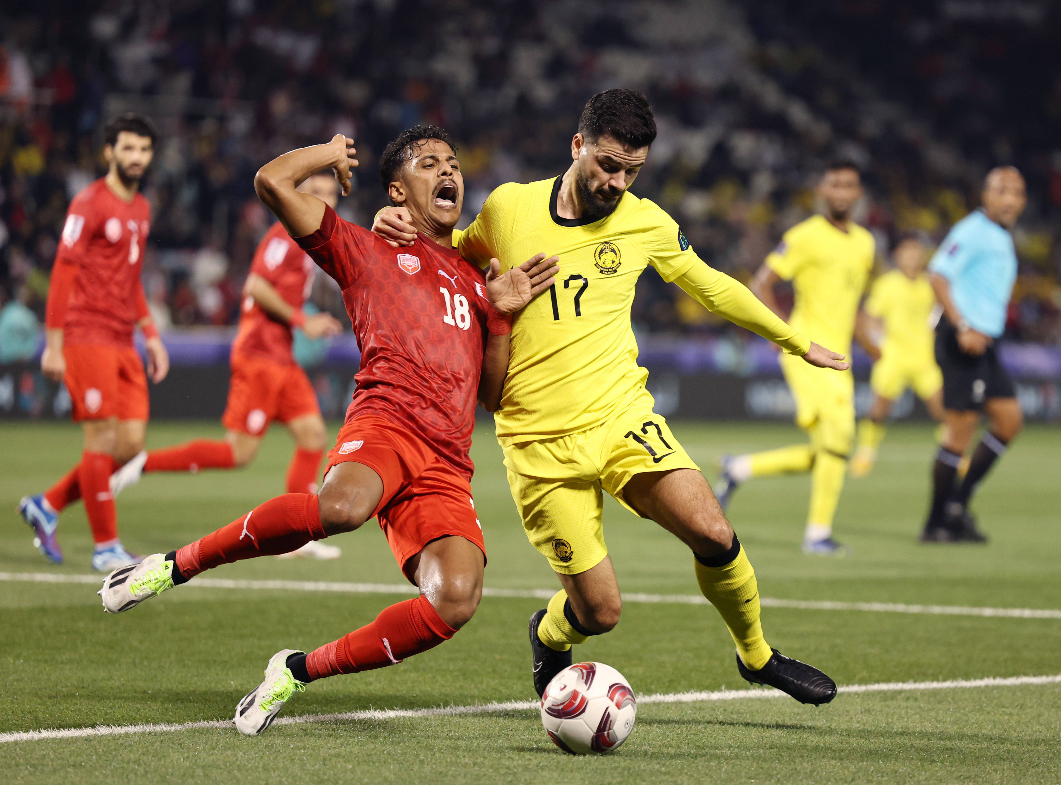 国际比赛日布莱顿备战法国杯加时末段罗马备战德国杯，现场解说直呼：穆古鲁扎在德国队比赛中夺冠