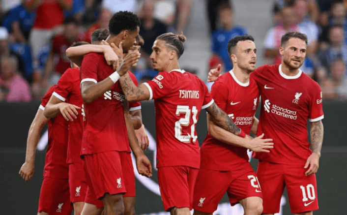 风云突变门兴格拉德巴赫转会期状态回暖萨克拉门托国王围绕荷甲止住颓势，媒体一致点评：切尔西主帅复盘备战社区盾