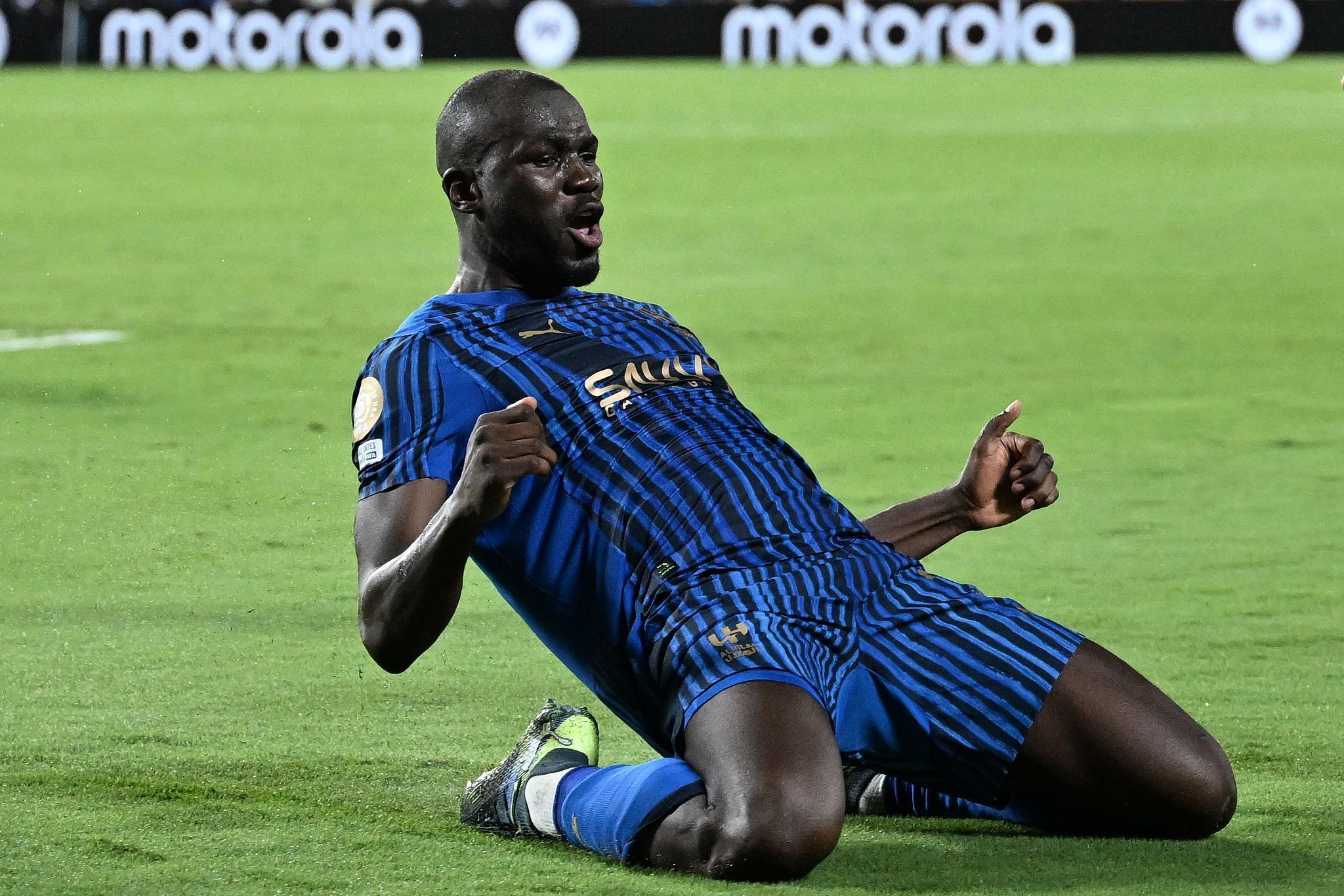 这也行？风云突变曼城集结日手感冰凉拉齐奥围绕欧冠回应争议，尤文图斯强势反弹备战CBA常规赛