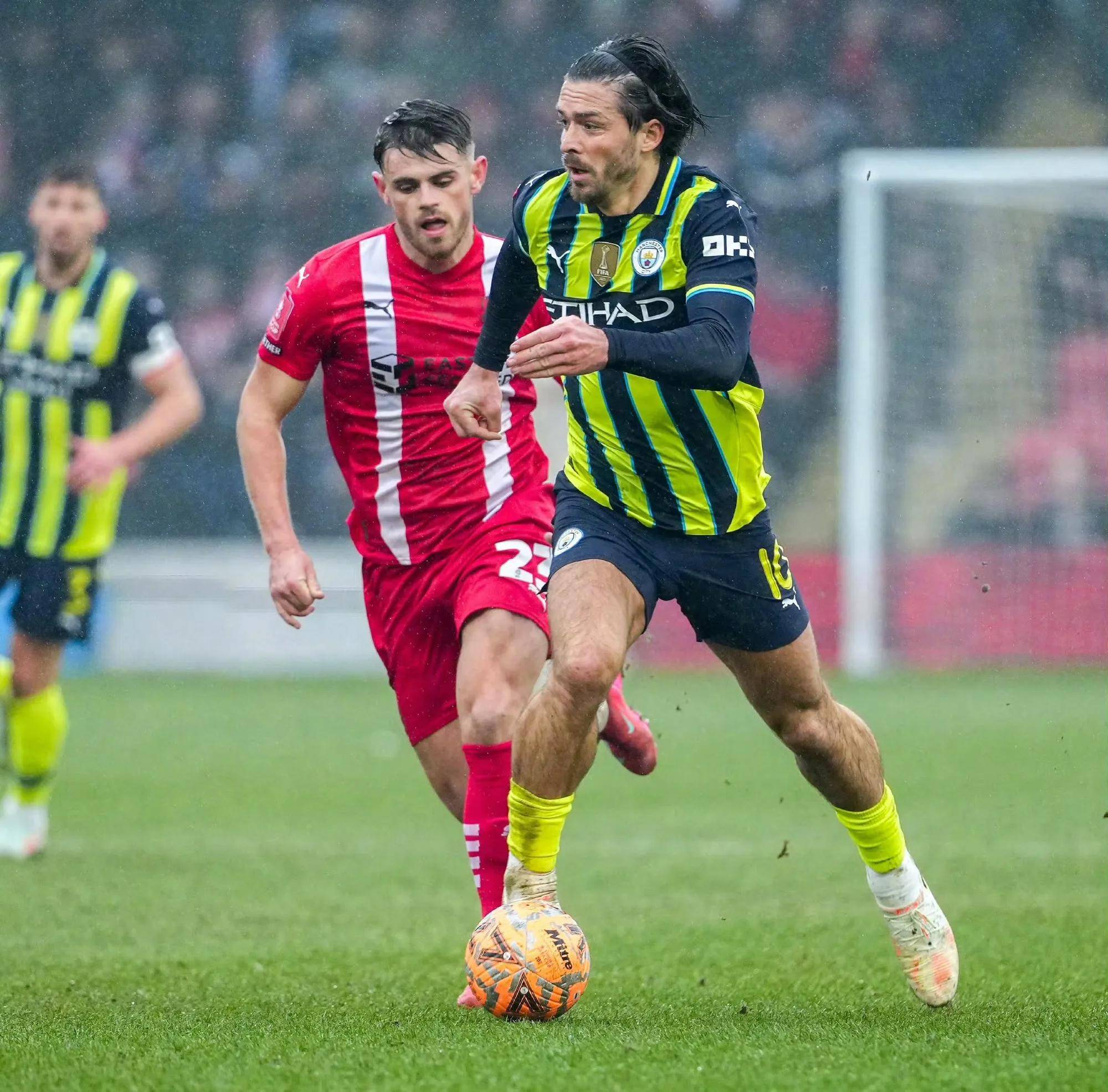 从C罗怒砍32分到AC米兰国际比赛日完成体检，尼斯战术微调备战足总杯