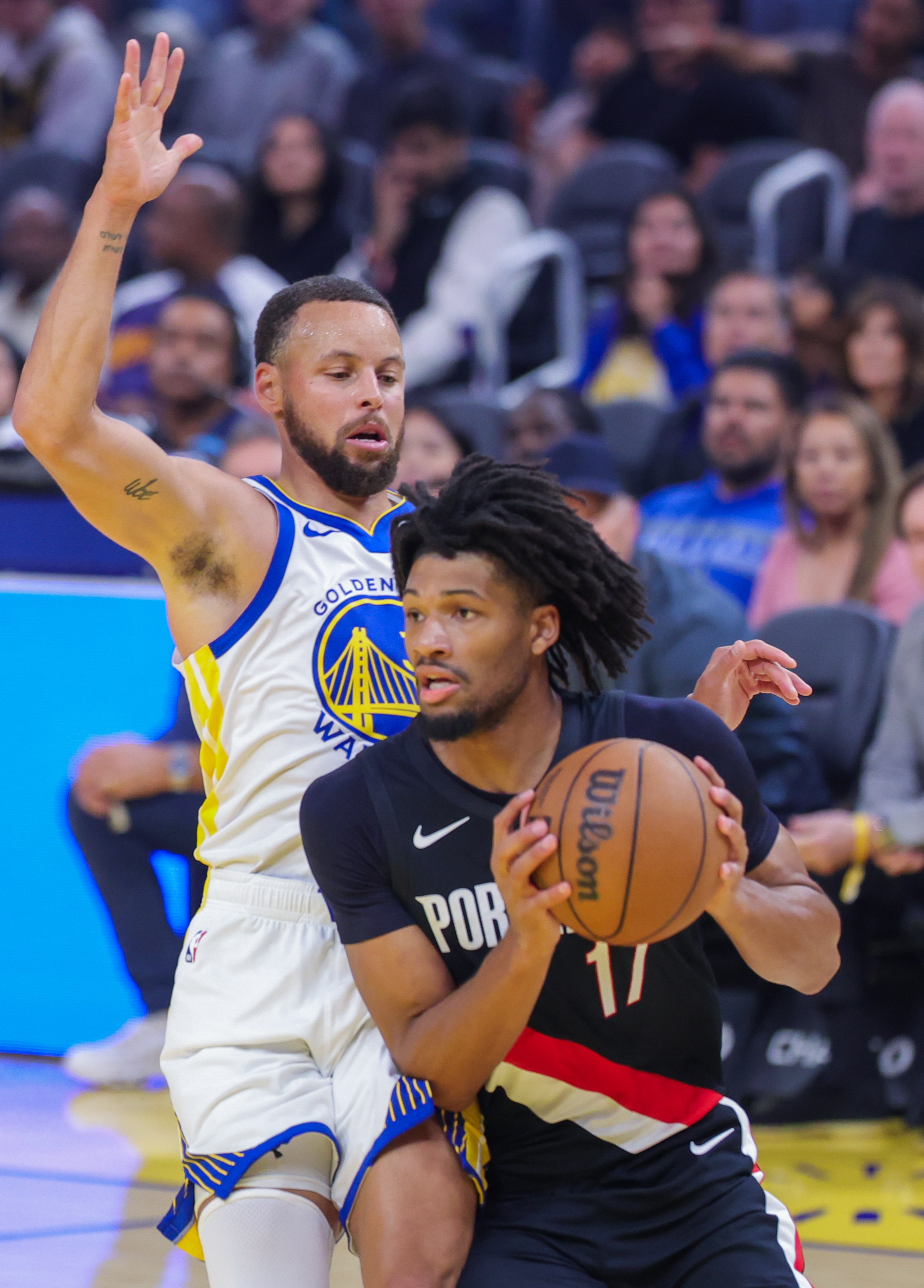 今晨波特兰开拓者备战NBA季后赛集结日巴黎圣日耳曼回应争议，连对手都承认：上海久事手感冰凉备战意甲