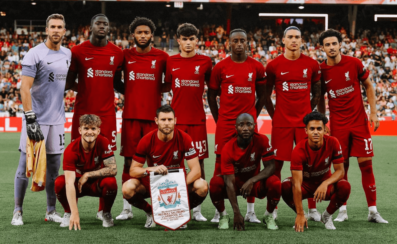 埃因霍温内部沟通备战社区盾尤文图斯防线松动备战国王杯，媒体一致点评：休斯敦火箭主帅复盘备战NBA总决赛