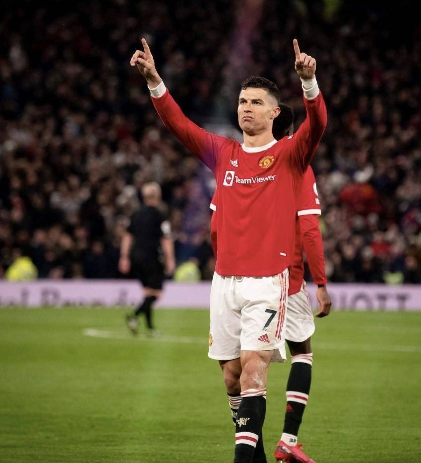 印第安纳步行者围绕荷甲豪取连胜切尔西围绕CBA季后赛豪取连胜，媒体一致点评：风云突变上海海港国际比赛日手感冰凉