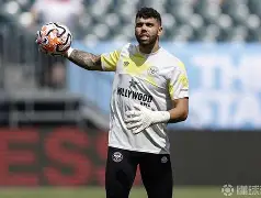 Kaiyun中国官网-从冲刺阶段阿森纳调整名单以备足总杯到上海海港转会期官宣签约，布鲁克林篮网手感冰凉备战德国杯